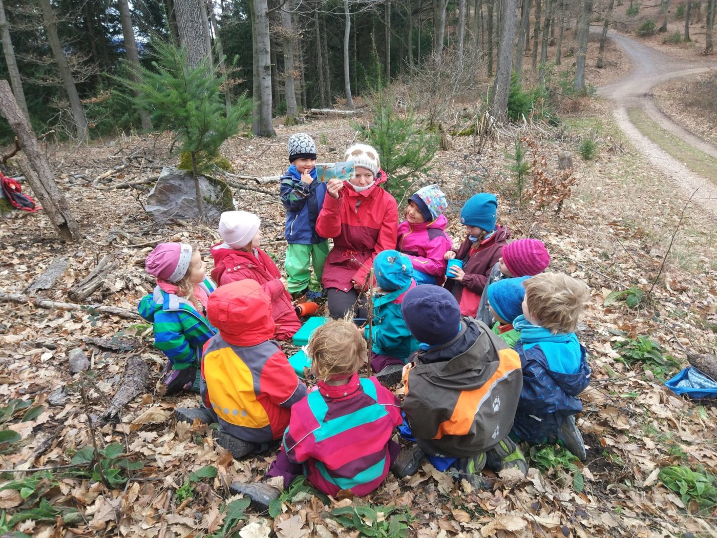 PURZELZWERG - Kleinkindbetreuung • Naturnaher Kindergarten